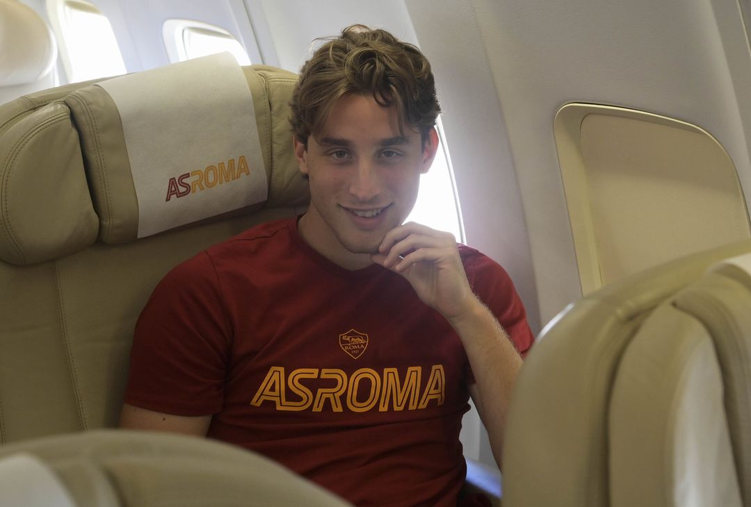Roma, la partenza per Budapest: domani la finale di Europa League – FOTO GALLERY - immagine 17