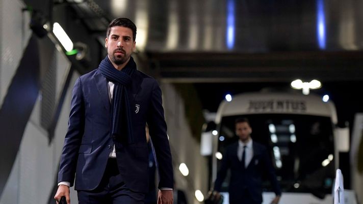 TURIN, ITALY - MARCH 08: Sami Khedira of Juventus arrives at the stadium before the Serie A match between Juventus and  FC Internazionale at Allianz Stadium on March 8, 2020 in Turin, Italy.  (Photo by Daniele Badolato - Juventus FC/Juventus FC via Getty Images) 