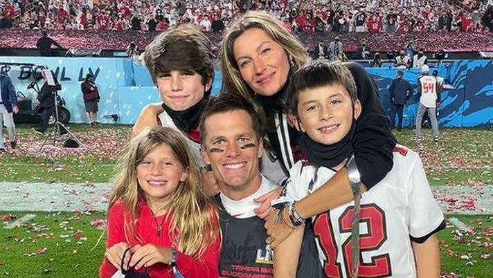 Instagram @gisele  Instagram @gisele