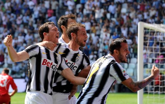 (Photo by Claudio Villa/Getty Images) (Photo by Claudio Villa/Getty Images)