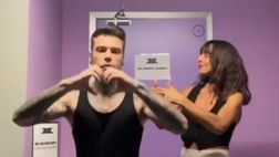 VIDEO / X Factor, Fedez e Ambra Angiolini ballano ‘T’appartengo’