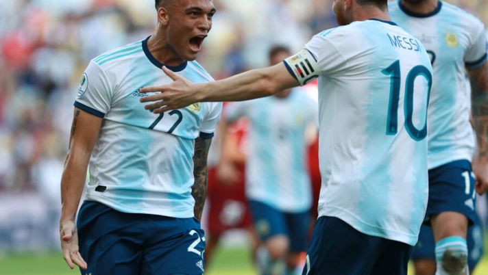 Lautaro: “Ero vicino al Barcellona e avevo parlato con Messi: sono rimasto perché…” - immagine 1