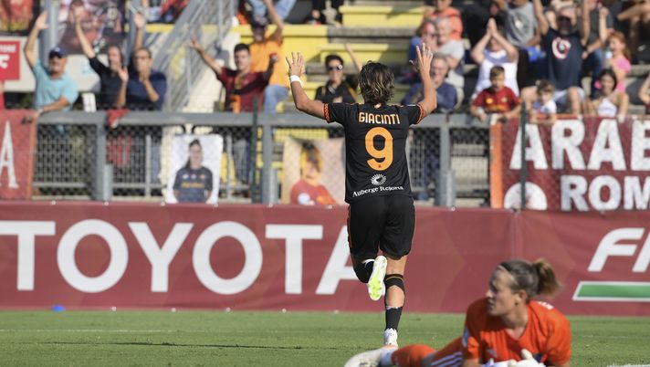 Roma femminile, Giacinti blinda la vetta: tripletta e 3-0 al Sassuolo - immagine 1