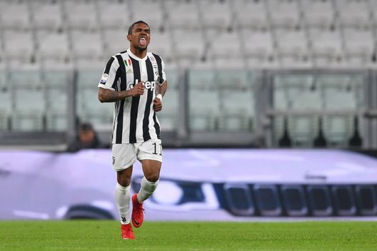 : Douglas Costa potrebbe essere ceduto. : Douglas Costa potrebbe essere ceduto.
