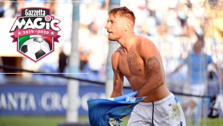 ROME, ITALY - OCTOBER 19:  Ciro Immobile of SS Lazio celebrates after scoring the third goal of his team via penalty during the Serie A match between SS Lazio and Atalanta BC at Stadio Olimpico on October 19, 2019 in Rome, Italy.  (Photo by Marco Rosi/Getty Images)