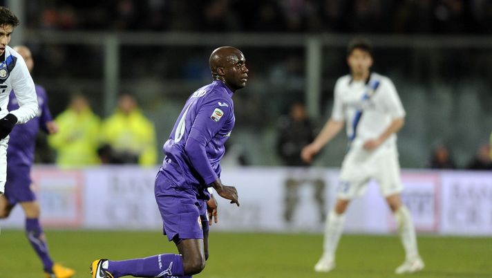 FLORENCE, ITALY - FEBRUARY 17:  Mohamed Sissoko of ACF Fiorentina in action during the Serie A match between ACF Fiorentina and FC Internazionale Milano at Stadio Artemio Franchi on February 17, 2013 in Florence, Italy.  (Photo by Claudio Villa/Getty Images) 