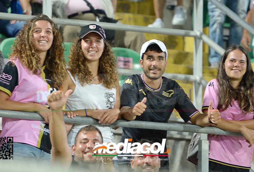 FOTOTIFO, Palermo-Ascoli 2-3: i tifosi allo stadio “Renzo Barbera” (Gallery) - immagine 72