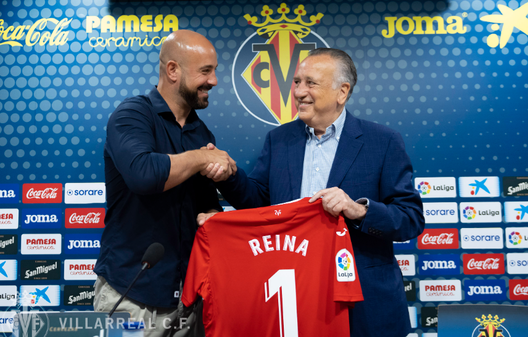 Villarreal, Pepe Reina: “Di nuovo qui con l’entusiasmo di un bambino, anche se con 5 figli e senza capelli…”- immagine 2