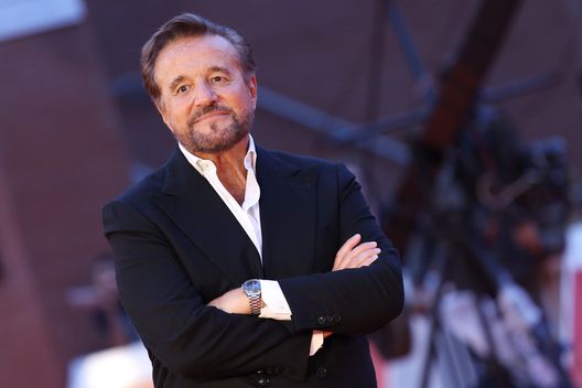 Getty Images De Sica: “Di calcio non capisco niente, ma che emozione lo scudetto del Napoli. Con Maradona…” - immagine 1