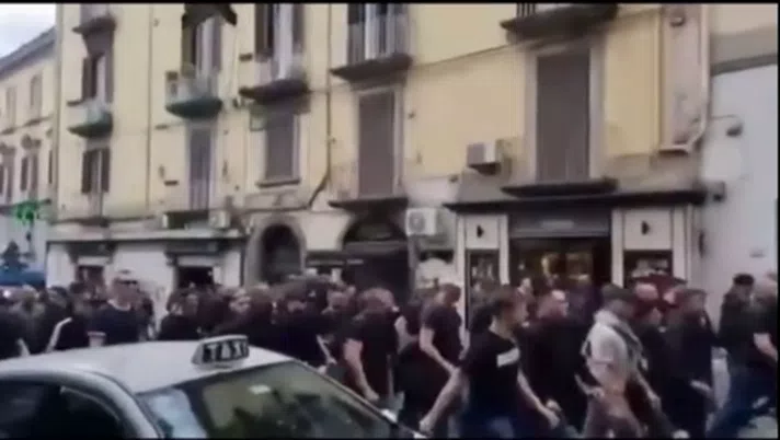 Napoli Eintracht