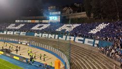 Fuoco e fiamme…nelle coreografie del derby di Sarajevo