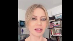VIDEO / Anna Falchi: “Su Sinner ho sbagliato e chiedo scusa. Ma non volevo…”