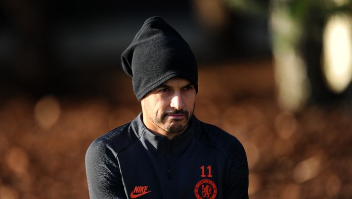 COBHAM, ENGLAND - DECEMBER 09: Pedro of Chelsea arrives for a training session ahead of their UEFA Champions League Group H match against Lille OSC at Chelsea Training Ground on December 09, 2019 in Cobham, England. (Photo by Alex Burstow/Getty Images) 