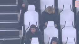 VIDEO Juventus-Roma, fallo di Bruno Peres su Cuadrado ma l’arbitro non ammonisce: Nedved è una furia in tribuna