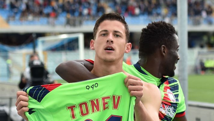 Crotone, Tonev: &#8220;Tre punti importanti contro il Pescara, dobbiamo crederci&#8221; 