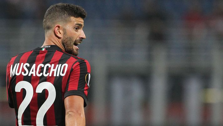 MILAN, ITALY - SEPTEMBER 28:  Mateo Musacchio of AC Milan celebrates his goal during the UEFA Europa League group D match between AC Milan and HNK Rijeka at Stadio Giuseppe Meazza on September 28, 2017 in Milan, Italy.  (Photo by Marco Luzzani/Getty Images)  MILAN, ITALY - SEPTEMBER 28:  Mateo Musacchio of AC Milan celebrates his goal during the UEFA Europa League group D match between AC Milan and HNK Rijeka at Stadio Giuseppe Meazza on September 28, 2017 in Milan, Italy.  (Photo by Marco Luzzani/Getty Images)