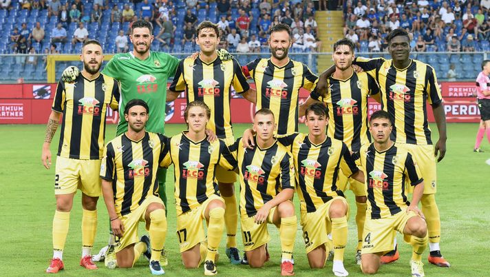 GENOA, GE - AUGUST 12: Viterbese Castrense Team during the Coppa Italia match between UC Sampdoria and Viterbese at Stadio Luigi Ferraris on August 12, 2018 in Genoa, Italy. (Photo by Paolo Rattini/Getty Images) GENOA, GE - AUGUST 12: Viterbese Castrense Team during the Coppa Italia match between UC Sampdoria and Viterbese at Stadio Luigi Ferraris on August 12, 2018 in Genoa, Italy. (Photo by Paolo Rattini/Getty Images)