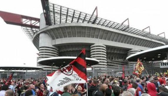fonte foto: acmilan.com fonte foto: acmilan.com