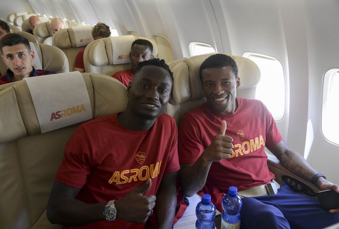 Roma, la partenza per Budapest: domani la finale di Europa League – FOTO GALLERY - immagine 7