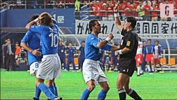 Italia-Corea del Sud, Moreno: “Doppio giallo a Totti? Scelta giusta” | VIDEO