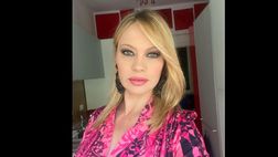 Il buongiorno di Anna Falchi: “A Roma è una splendida giornata e io mi sono…”