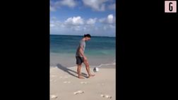 VIDEO / Ibrahimovic, palleggi infiniti in spiaggia