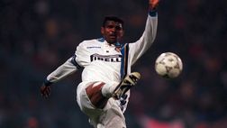 Inter, tanti auguri a Kanu: “Chi ricorda il gol e l’esultanza con Zamorano?”