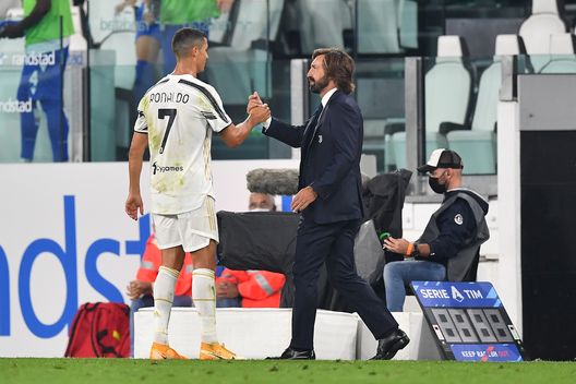 Cristiano Ronaldo con Andrea Pirlo Cristiano Ronaldo con Andrea Pirlo