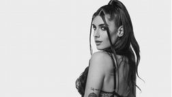 Valentina Vignali, altro scatto hot in lingerie: la modella mostra un lato B spaziale