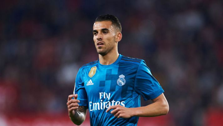 SEVILLE, SPAIN - MAY 09: Dani Ceballos of Real Madrid CF reacts during the La Liga match between Sevilla FC and Real Madrid at Ramon Sanchez Pizjuan stadium on May 9, 2018 in Seville, Spain. (Photo by Aitor Alcalde/Getty Images) Milan, affari da Europa. La Gazzetta: “Messaggio da Fellaini e Ceballos” - immagine 1