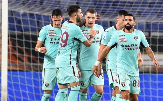 GENOA, ITALY - NOVEMBER 04: The players of Torino FC celebrate after the second score of Sasa Lukic during the Serie A match between Genoa CFC and Torino FC at Stadio Luigi Ferraris on November 4, 2020 in Genoa, Italy. (Photo by Paolo Rattini/Getty Images) GENOA, ITALY - NOVEMBER 04: The players of Torino FC celebrate after the second score of Sasa Lukic during the Serie A match between Genoa CFC and Torino FC at Stadio Luigi Ferraris on November 4, 2020 in Genoa, Italy. (Photo by Paolo Rattini/Getty Images)