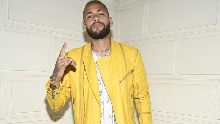 Getty Images Neymar perde un milione al casinò e scoppia a piangere. Ma è tutto uno scherzo - immagine 1