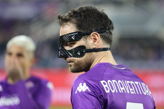 Amrabat, tutto in 24 ore: il reintegro e le ossa nasali “sacrificate” in campo- immagine 2