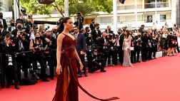 Georgina Rodriguez in barca come “una sirena spiaggiata”: la foto è hot