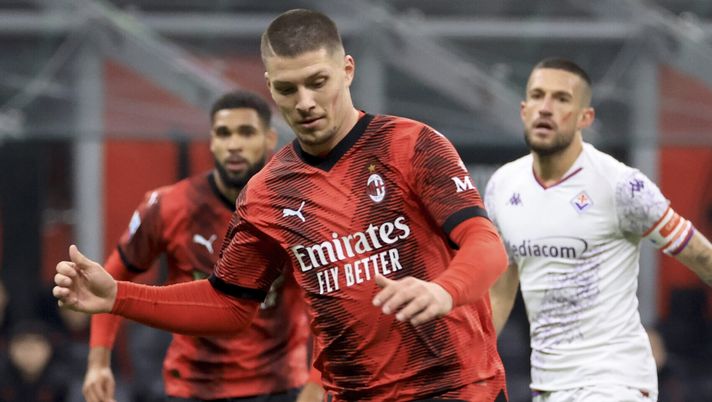 Rosso per Jovic: l’ex viola perde la testa e lascia in 10 il Milan a Monza - immagine 1