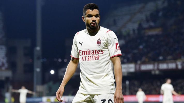 SALERNO, ITALY - FEBRUARY 19: Junior Messias of AC Milan during the Serie A match between US Salernitana and AC Milan at Stadio Arechi on February 19, 2022 in Salerno, Italy. (Photo by Francesco Pecoraro/Getty Images) Monza, via ai primi nomi: Sensi, il piano Messias e c’è un sogno in attacco - immagine 1
