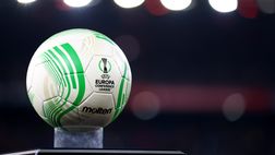 Fiorentina-Basaksehir, Calvarese: “L’arbitro? Ha il cartellino giallo facile”