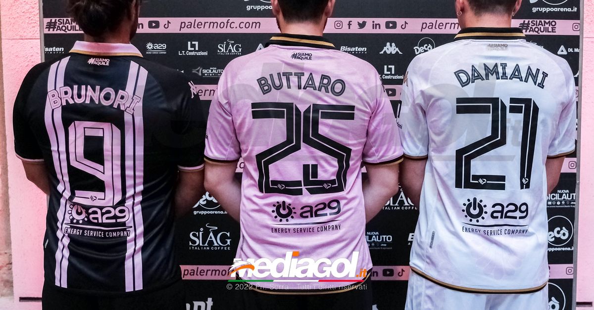 Anche quest'anno siamo sponsor di maglia del Palermo FC