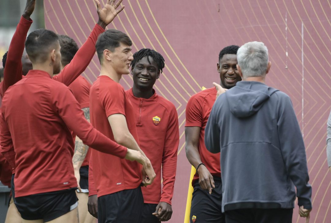 Roma, allenamento alla vigilia del match contro la Fiorentina – FOTO GALLERY - immagine 6