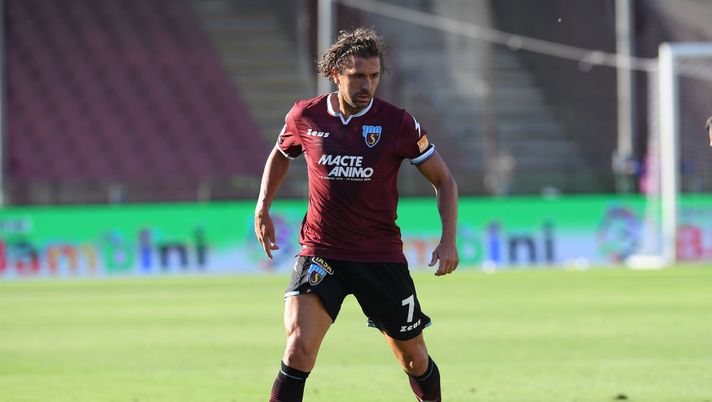 SALERNO, ITALY - JUNE 20: Alessio Cerci of US Salernitana during the serie B match between US Salernitana and SC Pisa on June 20, 2020 in Salerno, Italy. (Photo by Francesco Pecoraro/Getty Images for Lega Serie B) 