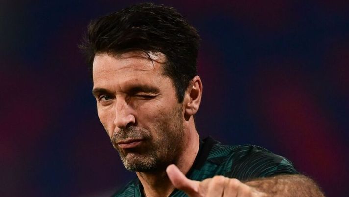 Gazzetta: “Buffon lascerà la Juve! È a disagio, valuta offerte: un club si è fatto avanti” - immagine 1