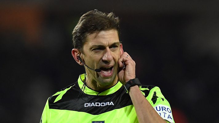 TURIN, ITALY - JANUARY 16:  Referee Paolo Tagliavento during the Serie A match between FC Torino and AC Milan at Stadio Olimpico di Torino on January 16, 2017 in Turin, Italy.  (Photo by Valerio Pennicino/Getty Images)