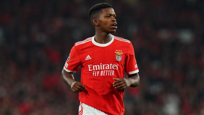 Sky: “Milan, a centrocampo contatti per Florentino Luis del Benfica: ecco quanto costa” - immagine 1