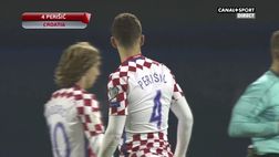 VIDEO / Croazia, entrataccia di Perisic contro l’Islanda: rosso diretto