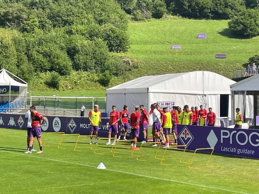 Fiorentina LIVE Moena. Giorno 9: sotto gli applausi si conclude l’allenamento - immagine 7