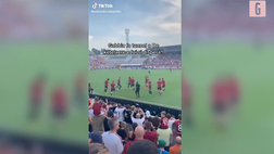 VIDEO Milan: Gabbia fa tunnel a De Ketelaere, lui si dispera