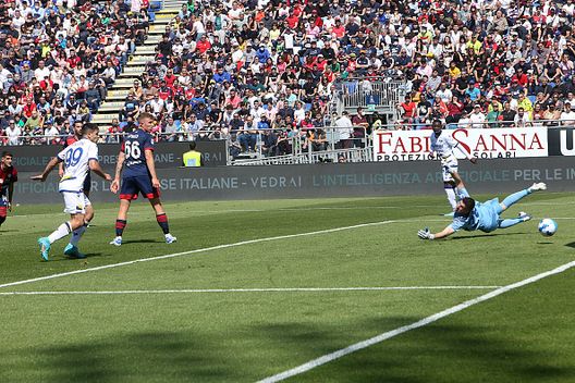 (Getty Images) Cagliari, Mazzarri: “Oggi male la fase difensiva. Daremo battaglia fino alla fine”- immagine 2