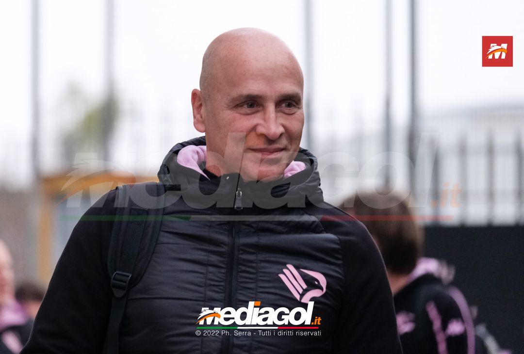 FOTO Spal-Palermo, i rosanero in partenza dallo stadio “Renzo Barbera” (Gallery) - immagine 17