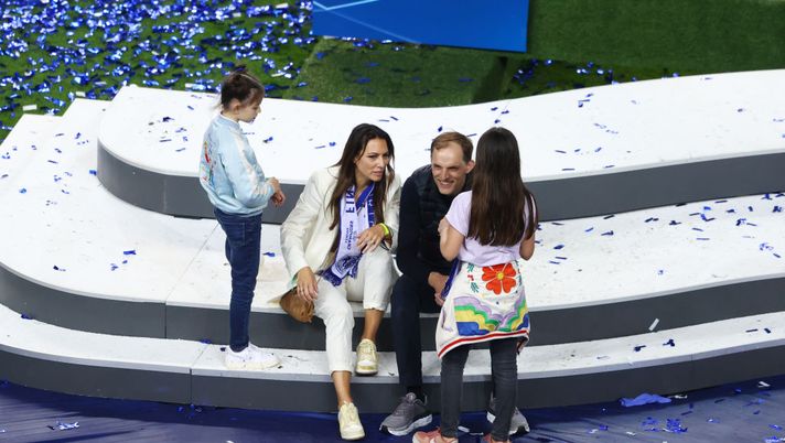 PORTO, PORTUGAL - MAY 29: Thomas Tuchel, Manager of Chelsea sits with his family after winning the UEFA Champions League Final between Manchester City and Chelsea FC at Estadio do Dragao on May 29, 2021 in Porto, Portugal. (Photo by Michael Steele/Getty Images) PORTO, PORTUGAL - MAY 29: Thomas Tuchel, Manager of Chelsea sits with his family after winning the UEFA Champions League Final between Manchester City and Chelsea FC at Estadio do Dragao on May 29, 2021 in Porto, Portugal. (Photo by Michael Steele/Getty Images)