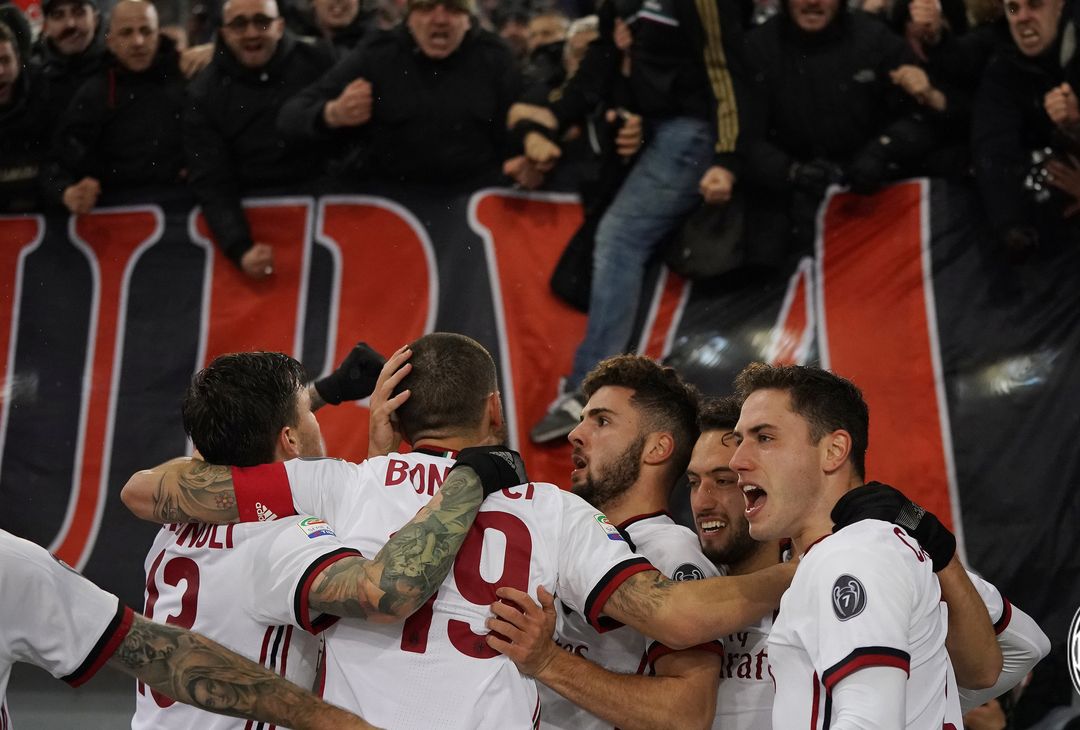  L'esultanza del Milan dopo il gol di Patrick Cutrone a Roma (credits: acmilan.com) 